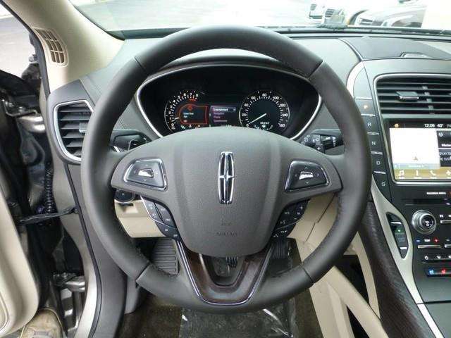 2017 Lincoln MKX Reserve 4dr SUV